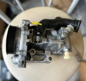 Водна/хидравлична помпа JEEP COMPASS/PATRIOT/CALIBER 2.2 CRDI  68090692AA / 68090692AB, снимка 1