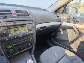 Skoda Octavia FSI 2.0 4x4 (за РЕМОНТ), снимка 3