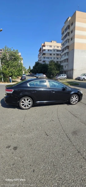 Toyota Avensis 2.2 D-4D Executive, снимка 3