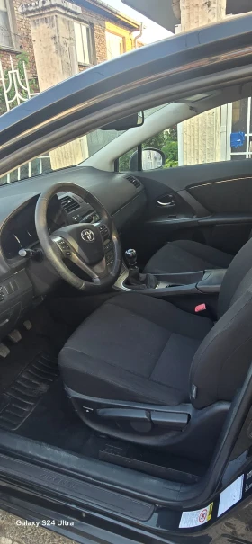 Toyota Avensis 2.2 D-4D Executive, снимка 14