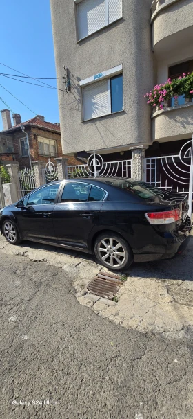 Toyota Avensis 2.2 D-4D Executive, снимка 11