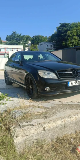 Mercedes-Benz C 320, снимка 1