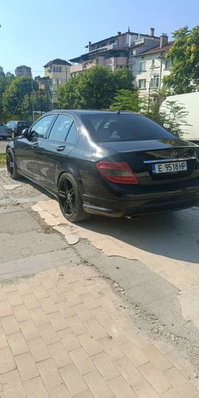 Mercedes-Benz C 320, снимка 3