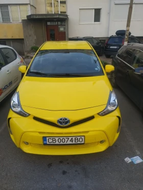 Toyota Prius Седем места, снимка 1