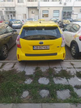 Toyota Prius Седем места, снимка 5