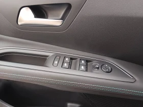 Peugeot 3008 PREMIUM+ Android Auto, Apple CarPlay+ Кожен Салон - 15300 € / 29924.20 лв. - 44213883 16