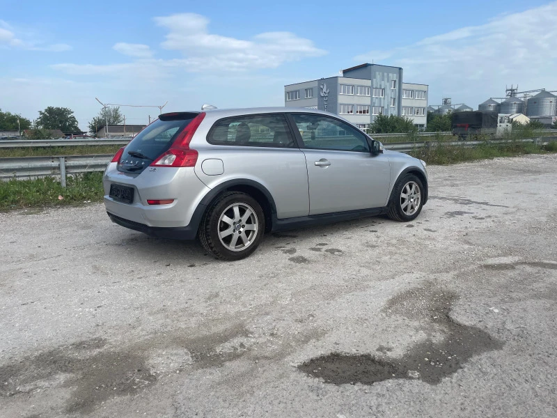 Volvo C30, снимка 4 - Автомобили и джипове - 46035347