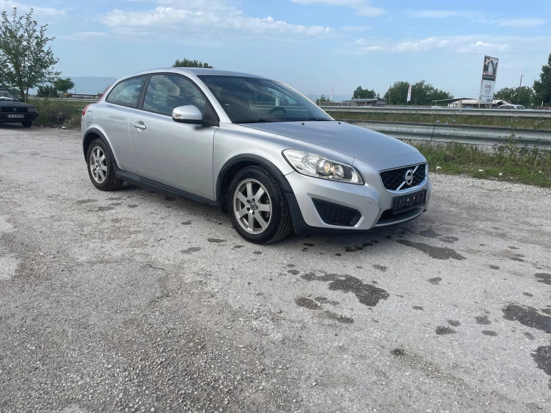 Volvo C30, снимка 3 - Автомобили и джипове - 46035347