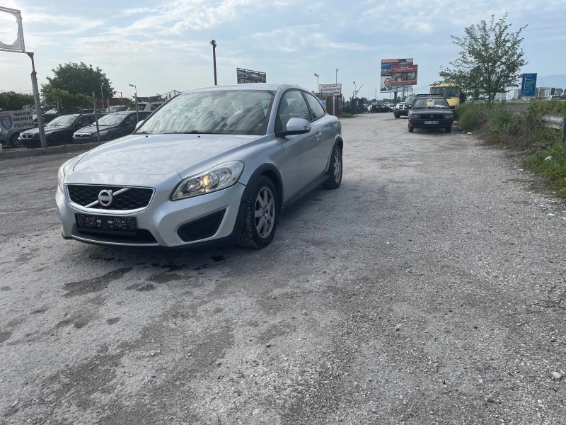 Volvo C30, снимка 2 - Автомобили и джипове - 46035347