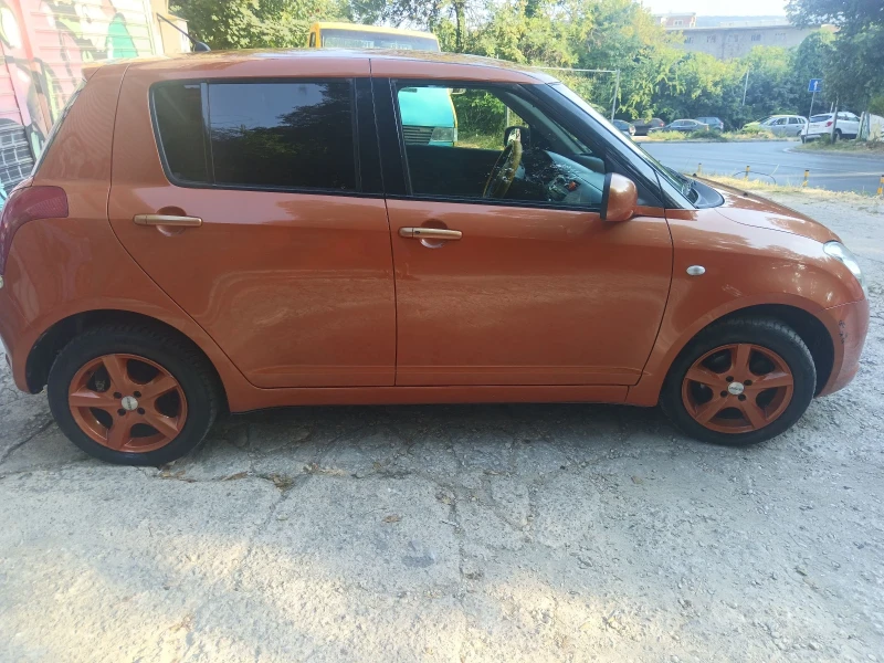 Suzuki Swift, снимка 3 - Автомобили и джипове - 48070153