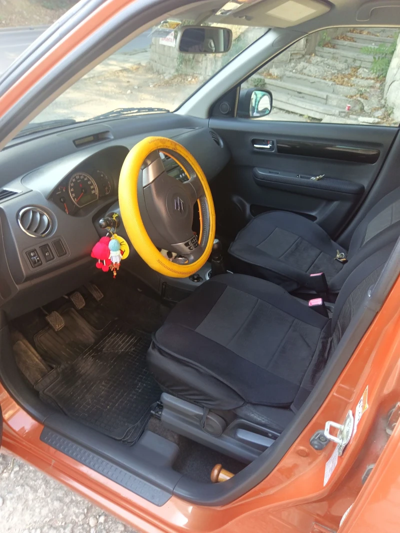 Suzuki Swift, снимка 4 - Автомобили и джипове - 48070153