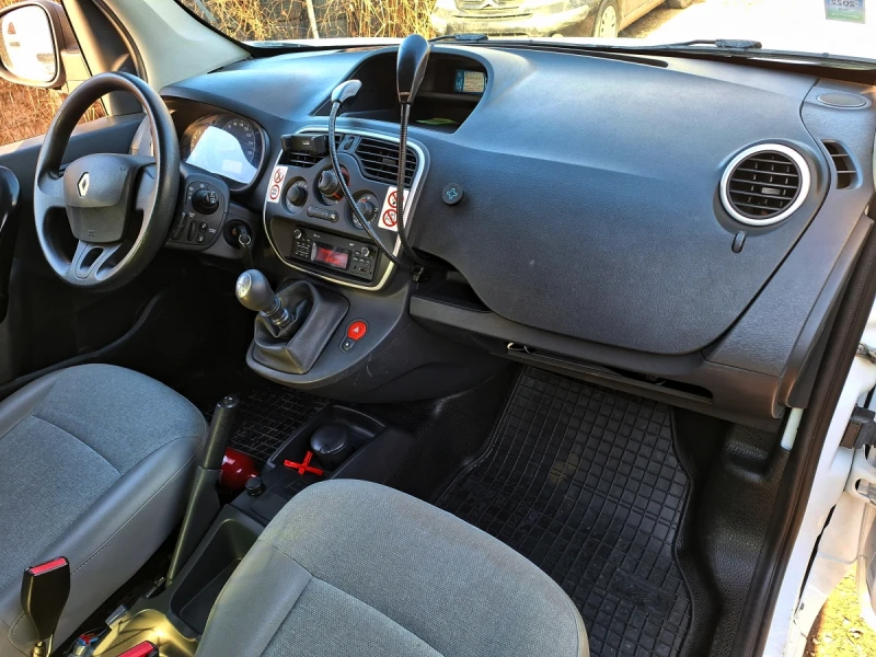 Renault Kangoo 1.5 DCI 95hp MAXI, снимка 12 - Автомобили и джипове - 49202374