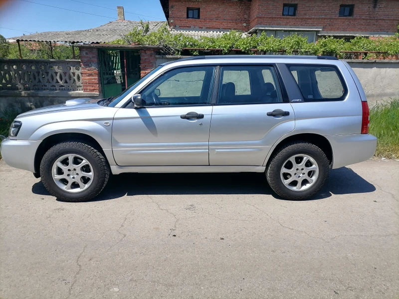 Subaru Forester, снимка 5 - Автомобили и джипове - 49218411