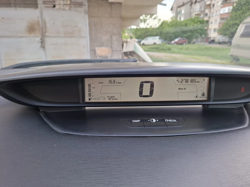 Citroen C4 1.6 HDI, снимка 6 - Автомобили и джипове - 52393013