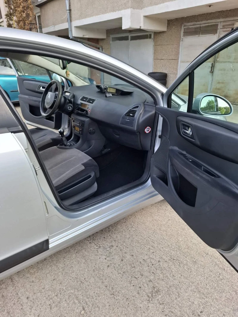 Citroen C4 1.6 HDI, снимка 5 - Автомобили и джипове - 52393013