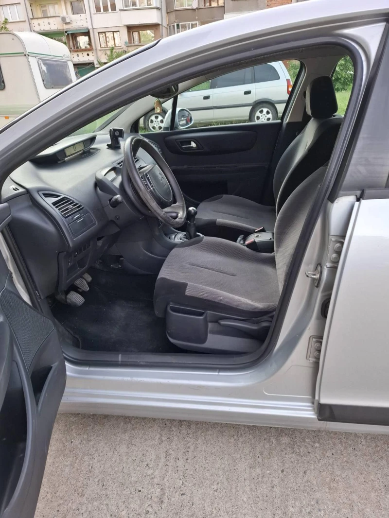Citroen C4 1.6 HDI, снимка 10 - Автомобили и джипове - 52393013