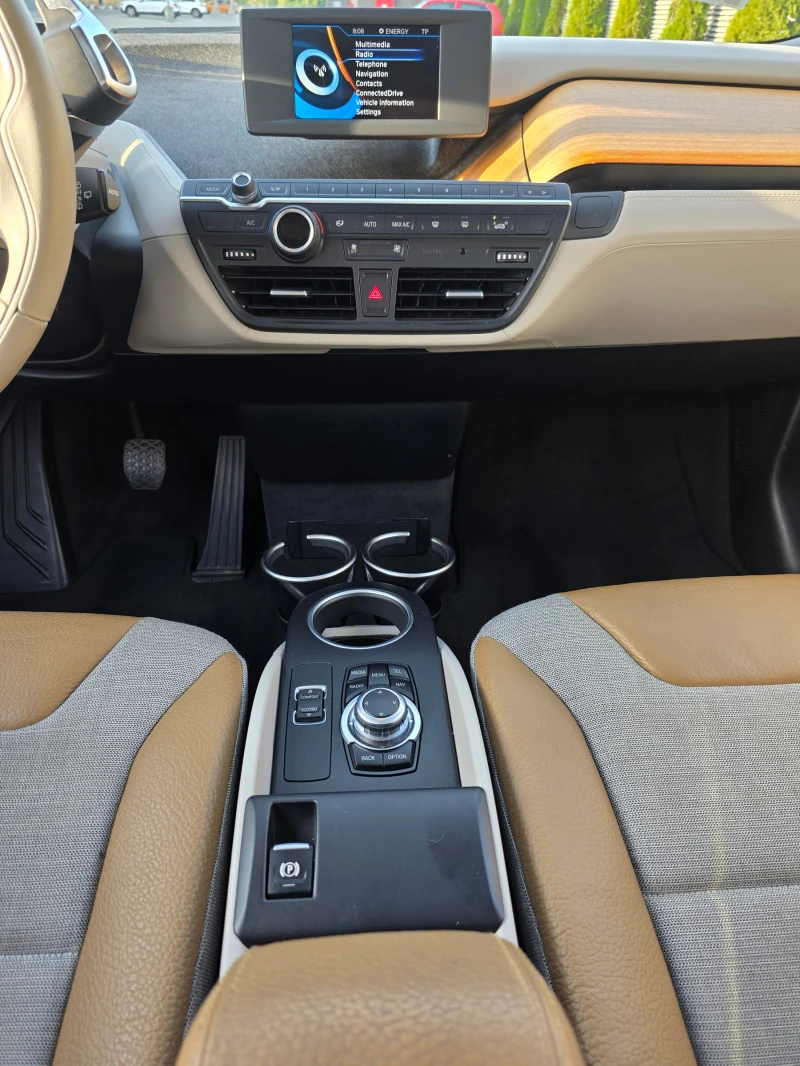 BMW i3 60AH/22kw, снимка 11 - Автомобили и джипове - 51663314