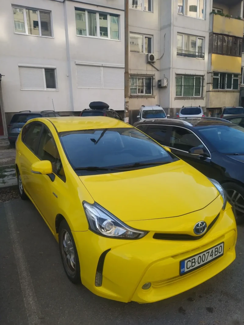 Toyota Prius Седем места, снимка 6 - Автомобили и джипове - 52707416
