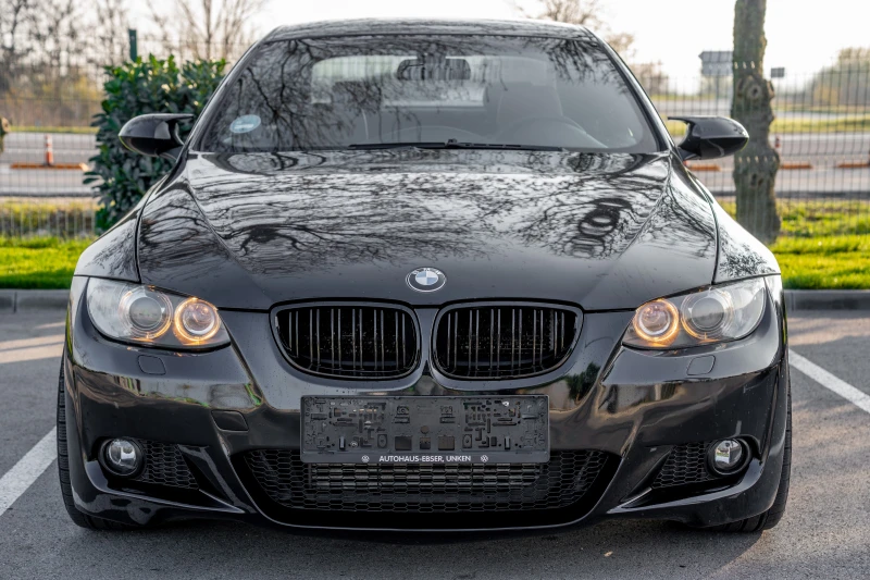 BMW 330 D M57 M-Pack, снимка 2 - Автомобили и джипове - 52811414