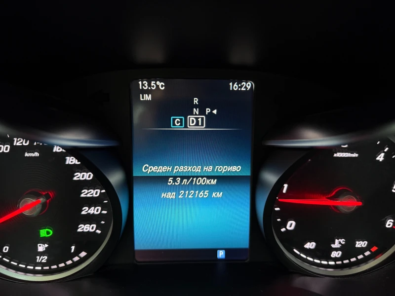 Mercedes-Benz C 220 AMG line 9G-TRONIC, Distronic Pro, Keyless Go, LED, снимка 11 - Автомобили и джипове - 52837748