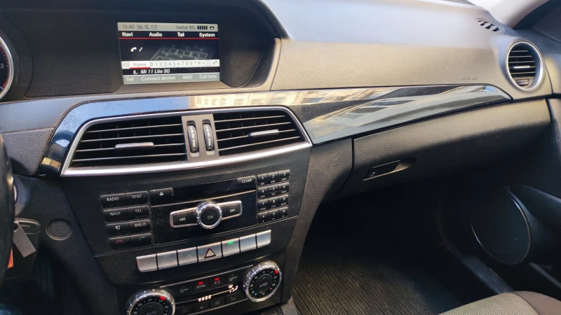 Mercedes-Benz C 180 S204, снимка 5 - Автомобили и джипове - 52873580