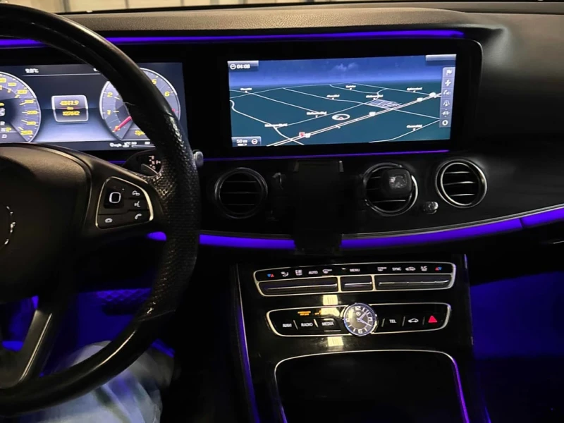 Mercedes-Benz E 400 * CARFAX * БЕЗ ПЪРВОНАЧАЛНА ВНОСКА, снимка 9 - Автомобили и джипове - 52969844