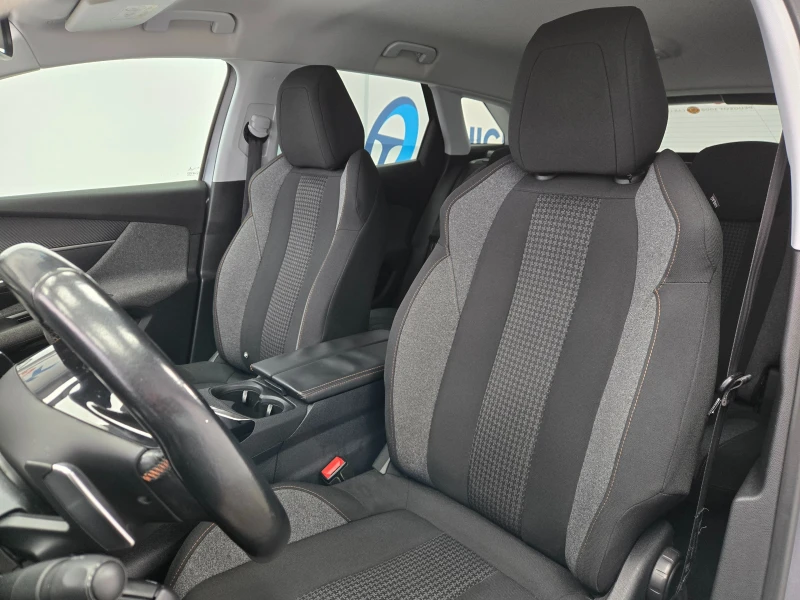Peugeot 3008 1.6BlueHdi* 24 МЕСЕЦА ГАРНЦИЯ, снимка 4 - Автомобили и джипове - 53120579
