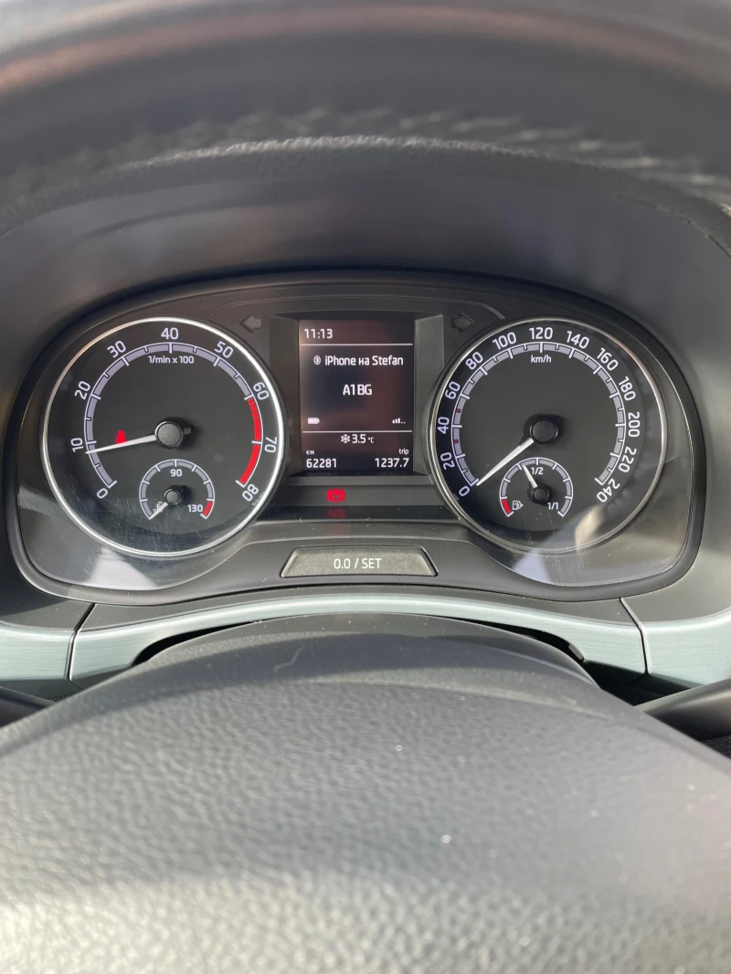 Skoda Fabia Шкода фабия 2019г, снимка 9 - Автомобили и джипове - 53534136