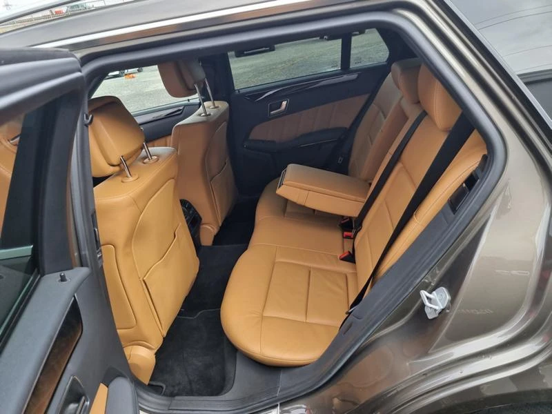 Mercedes-Benz E 500 AMG-Bi turbo 4Matik-Panorama | Mobile.bg — изображение 12