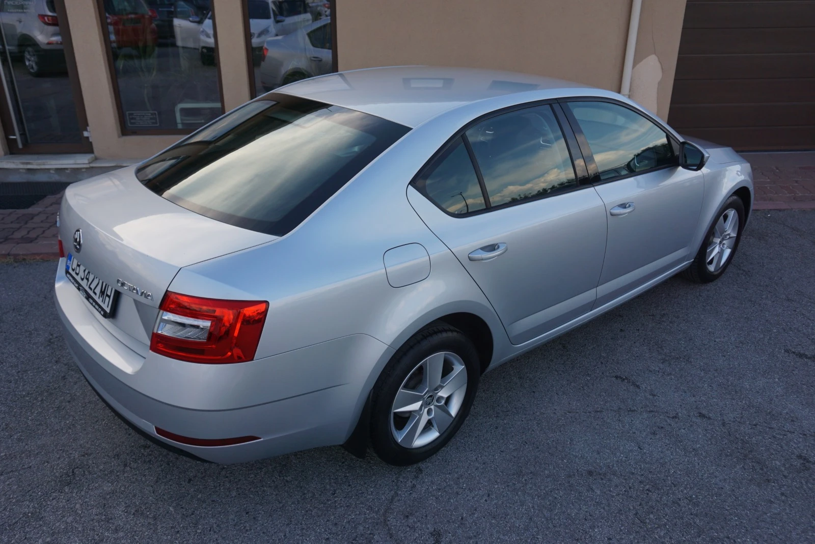 Skoda Octavia 1.4 TSI - изображение 4