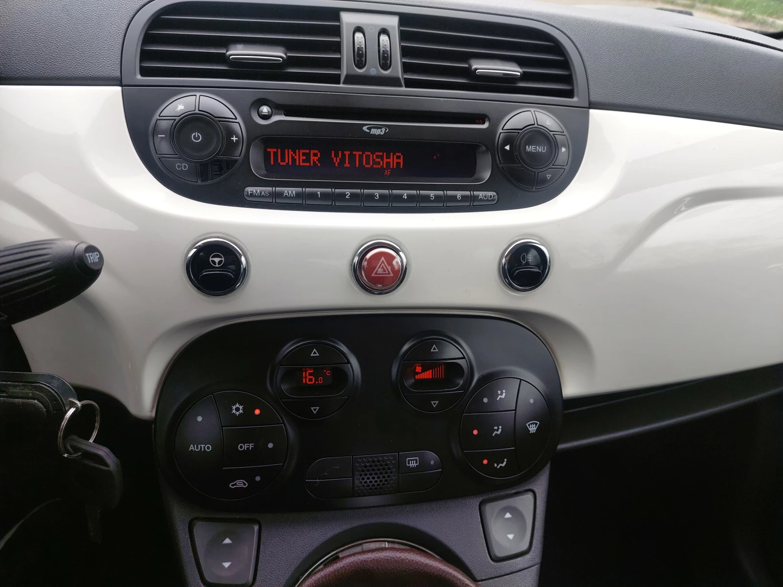 Fiat 500 1, 3D LOUNGE+  | Mobile.bg   11