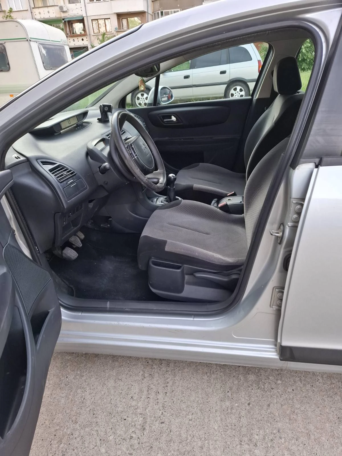 Citroen C4 1.6 HDI - изображение 7