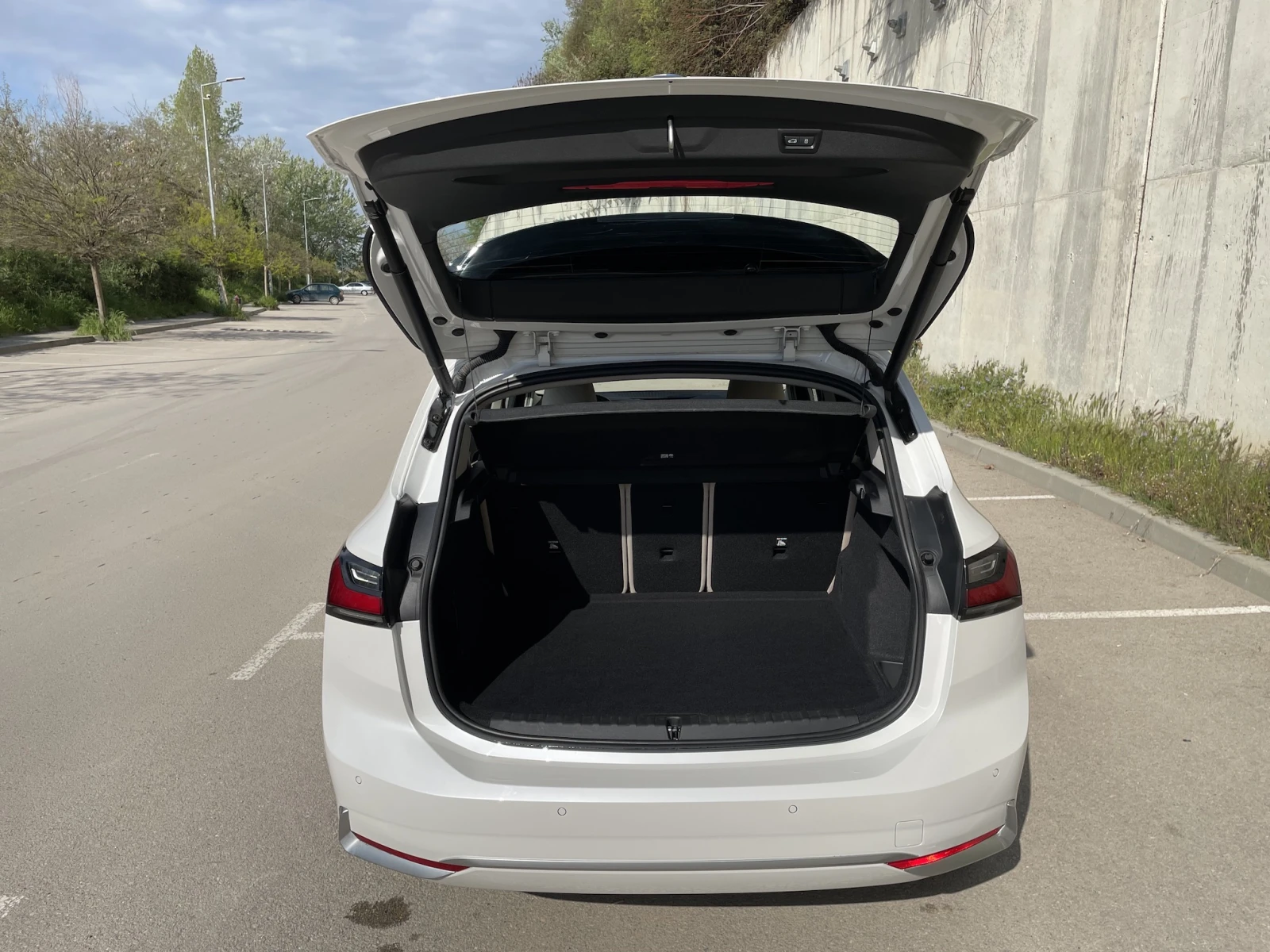 BMW 2 Active Tourer 220i - изображение 10