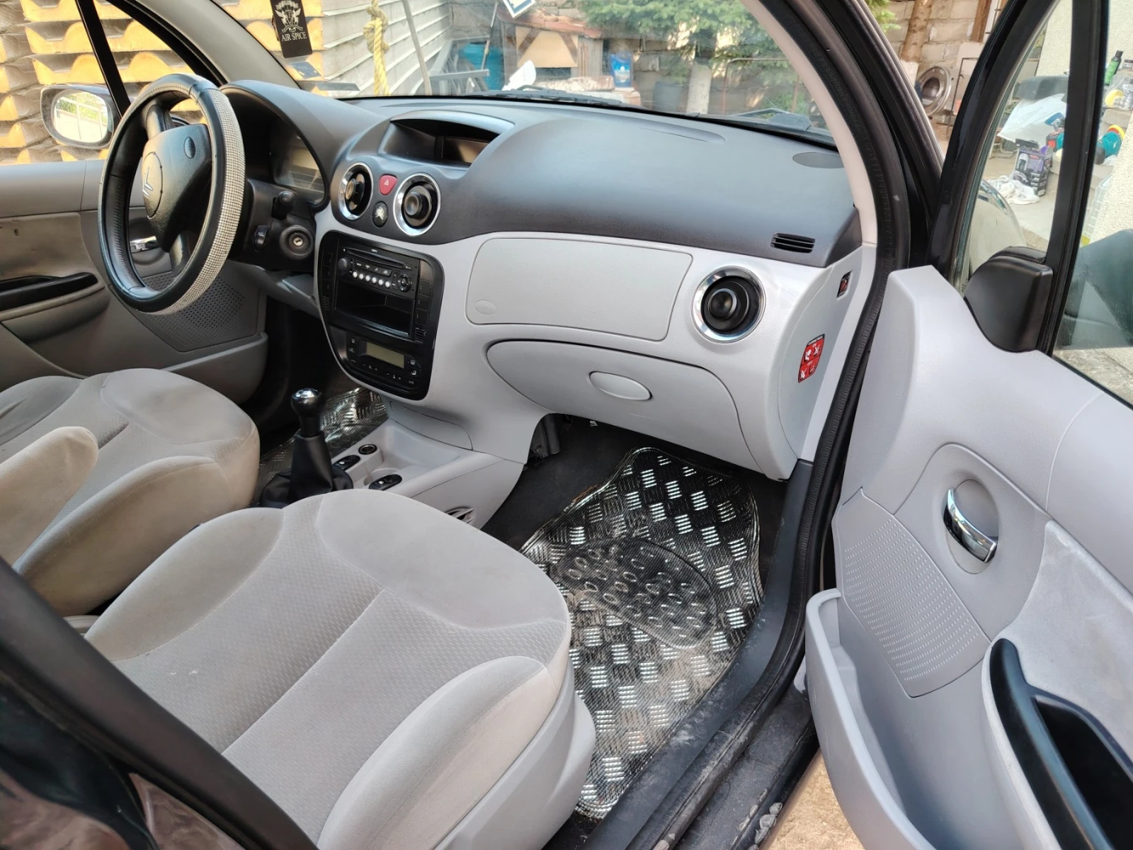 Citroen C3 EXCLUSIV - изображение 6