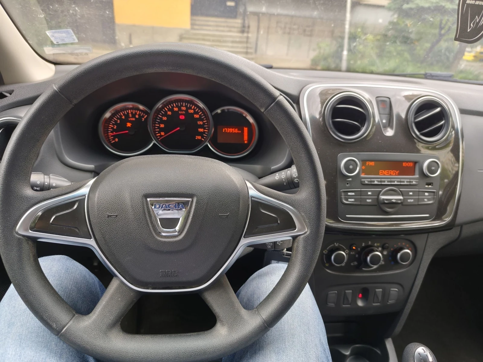 Dacia Sandero 1.5 cdi - изображение 6