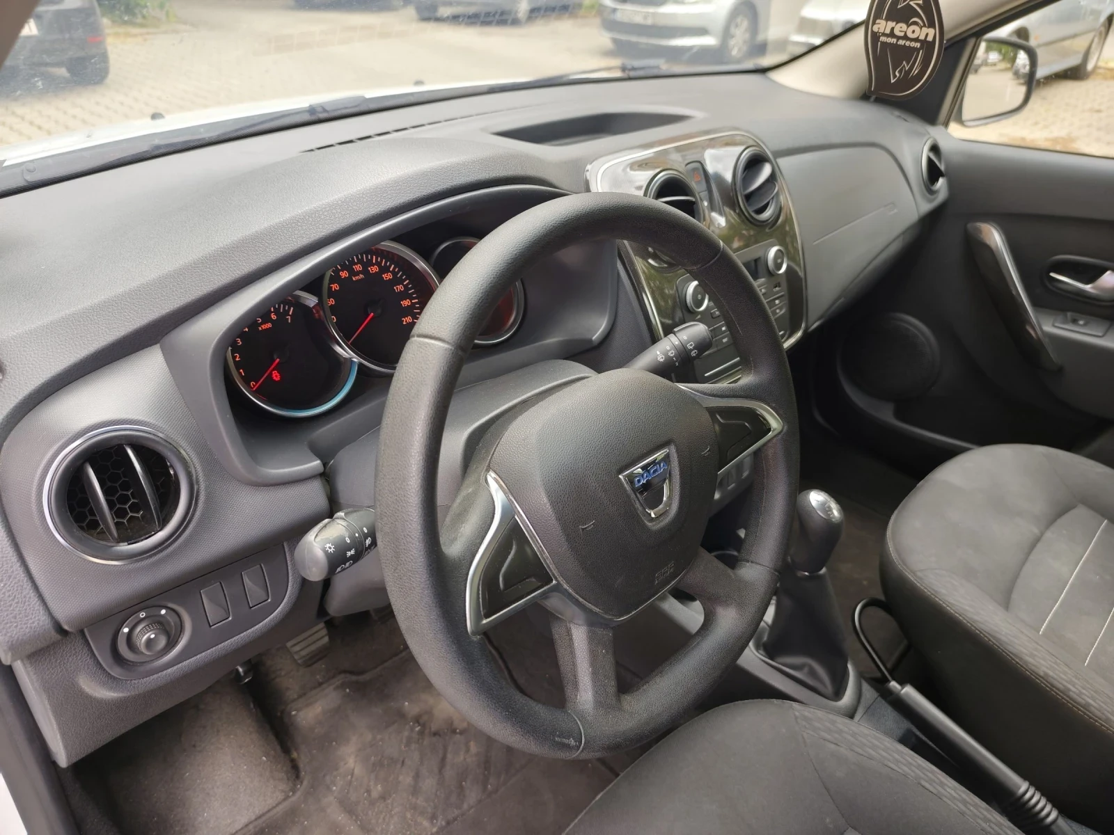 Dacia Sandero 1.5 cdi - изображение 5