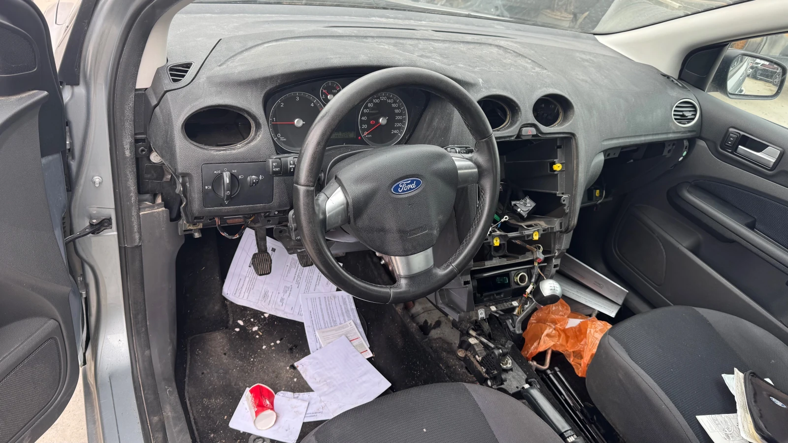Ford Focus  1.8TDCI 116кс - изображение 10