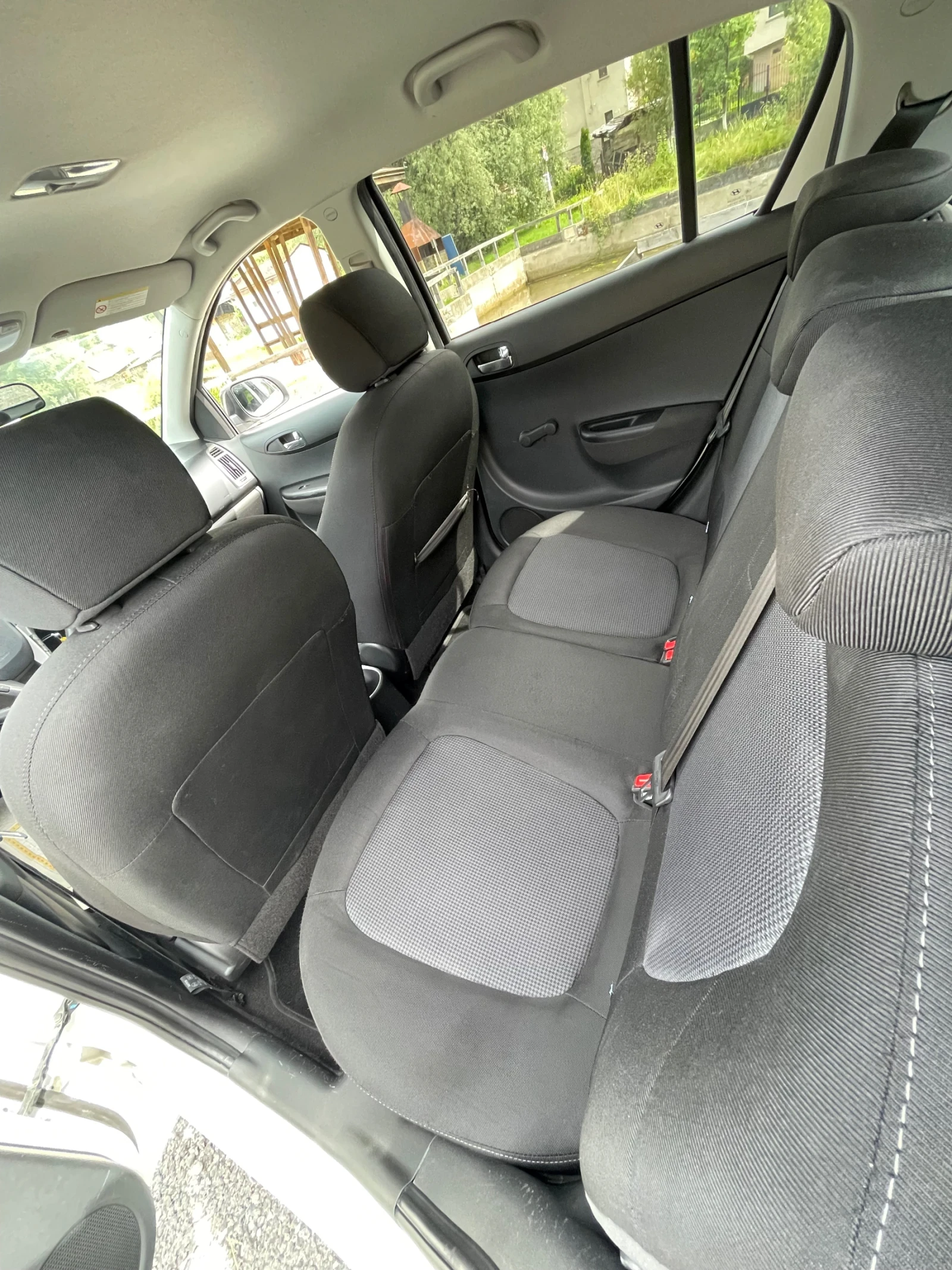Hyundai I20 1.2i - изображение 9