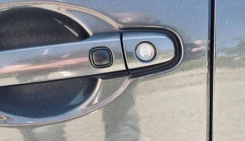 Toyota Auris 2.0D4D Keyless  | Mobile.bg   6