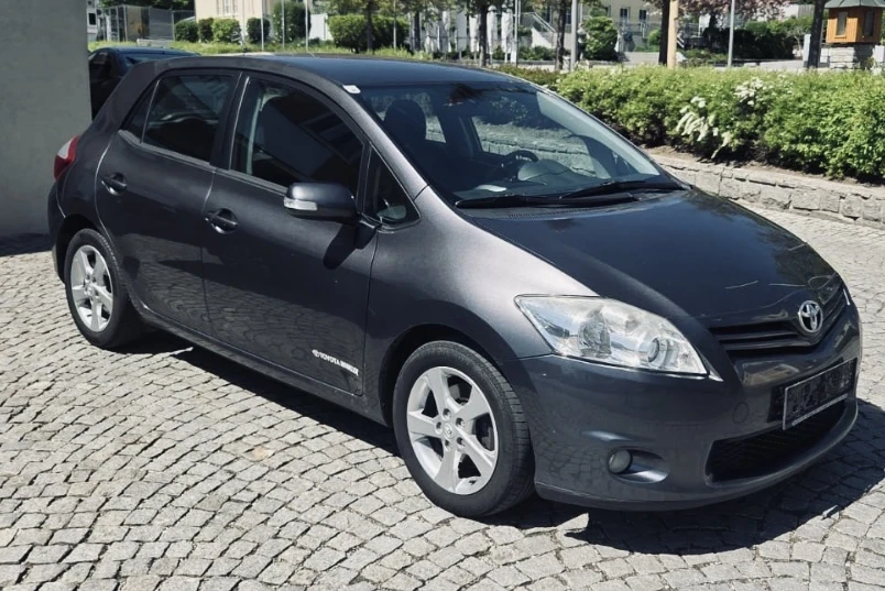 Toyota Auris 2.0D4D Keyless  | Mobile.bg   7