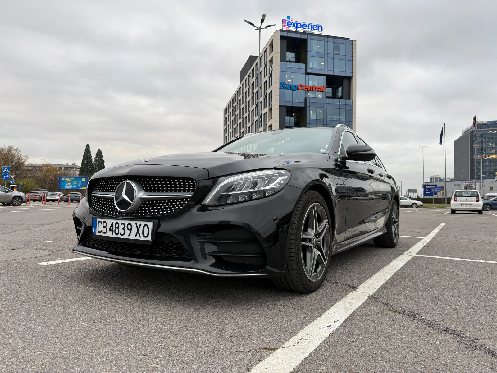 Mercedes-Benz C 220 AMG line 9G-TRONIC, Distronic Pro, Keyless Go, LED | Mobile.bg � ����������� 1