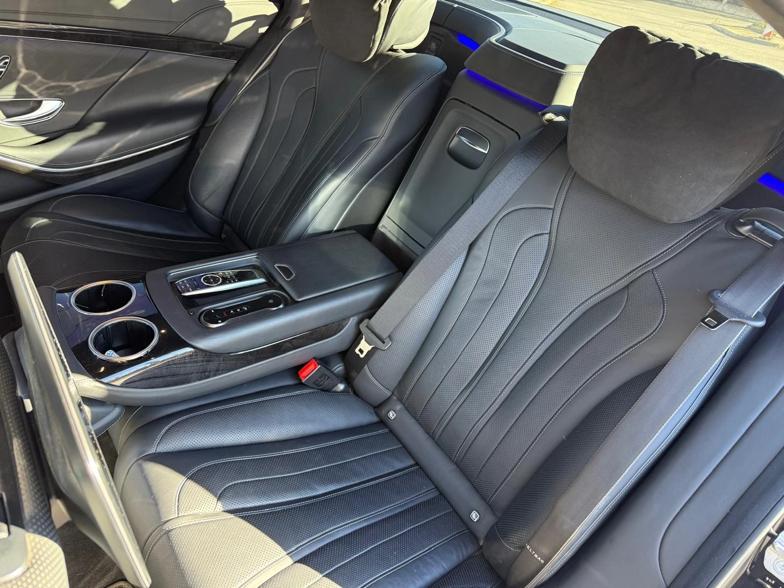 Mercedes-Benz S 560  - изображение 4