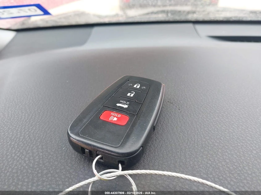 Toyota Camry 2.5L I-4 DI, DOHC, VVT, 206HP Front Wheel Drive | Mobile.bg � ����������� 11