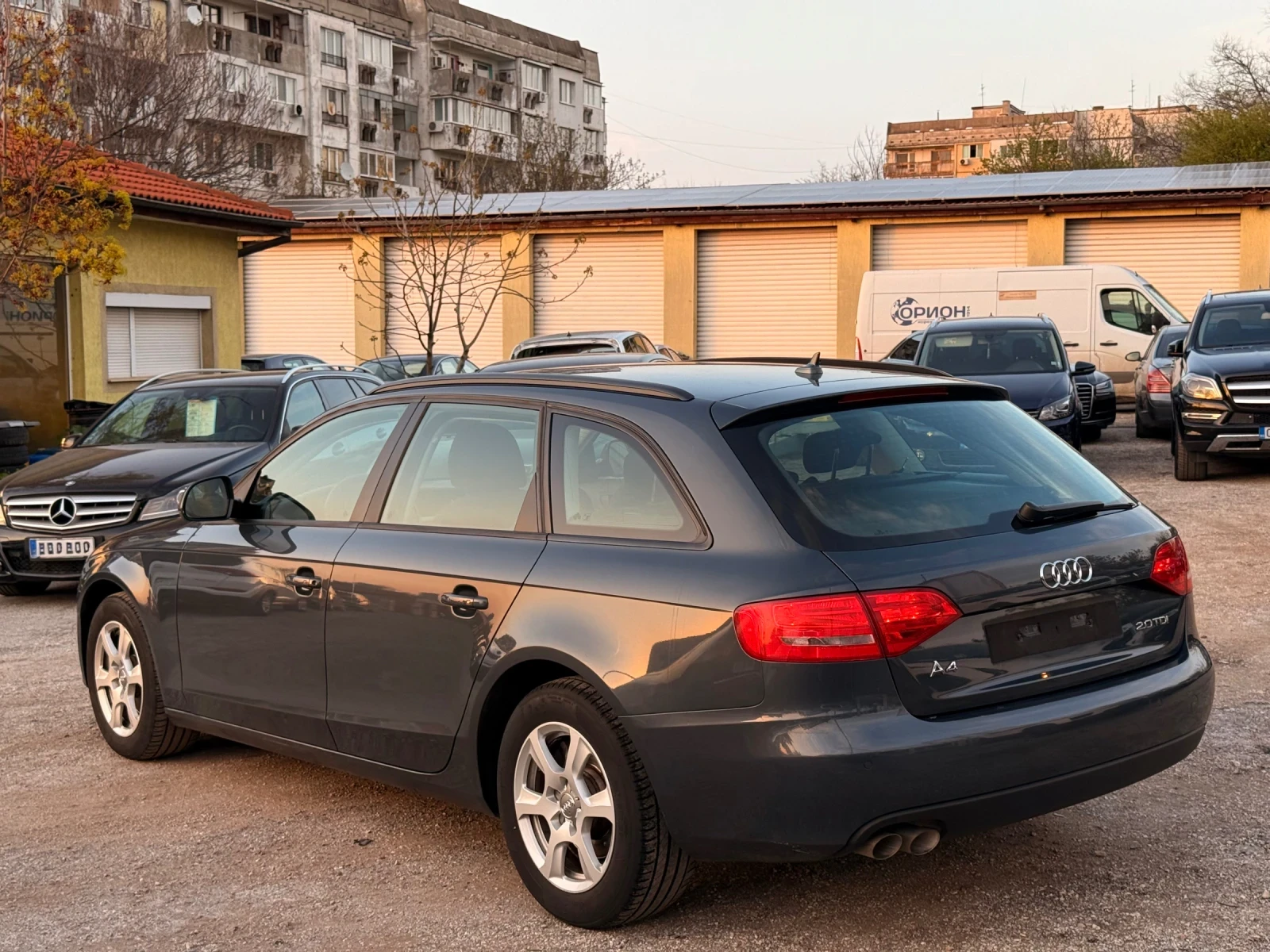 Audi A4 2.0TDI* MEDIA, снимка 7 - Автомобили и джипове - 54207951