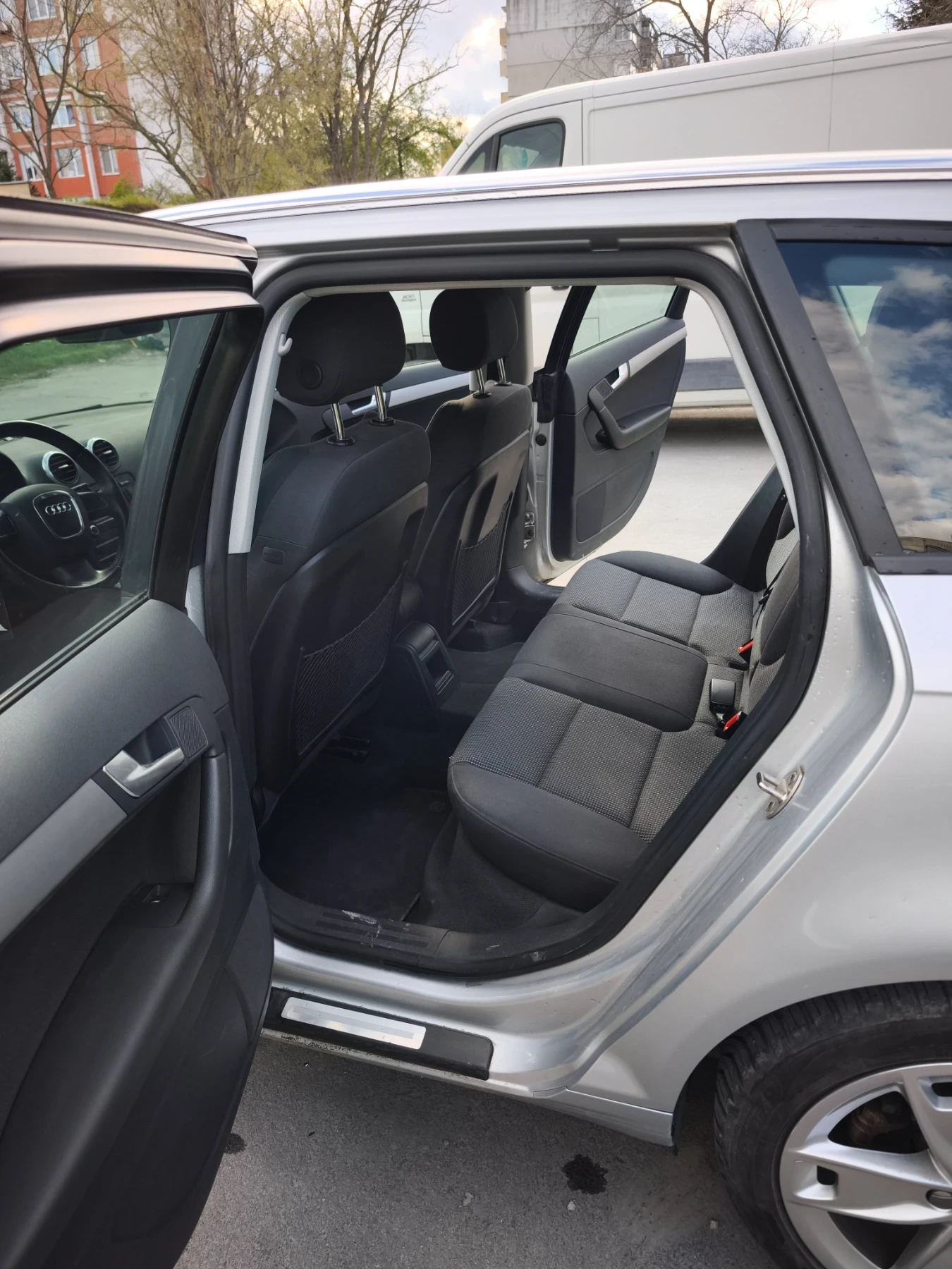 Audi A3 1.8 T, снимка 7 - Автомобили и джипове - 54246070