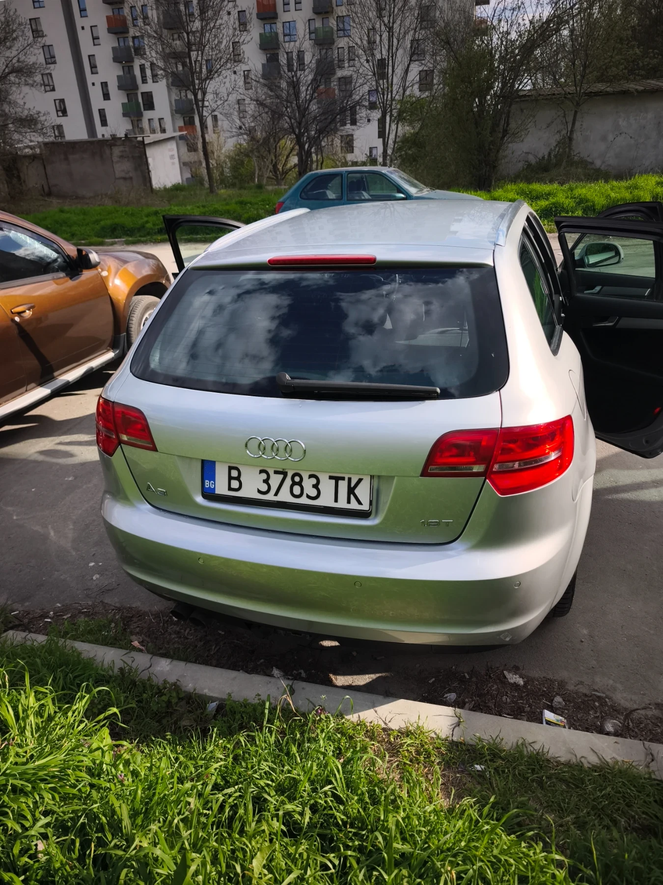 Audi A3 1.8 T, снимка 6 - Автомобили и джипове - 54246070