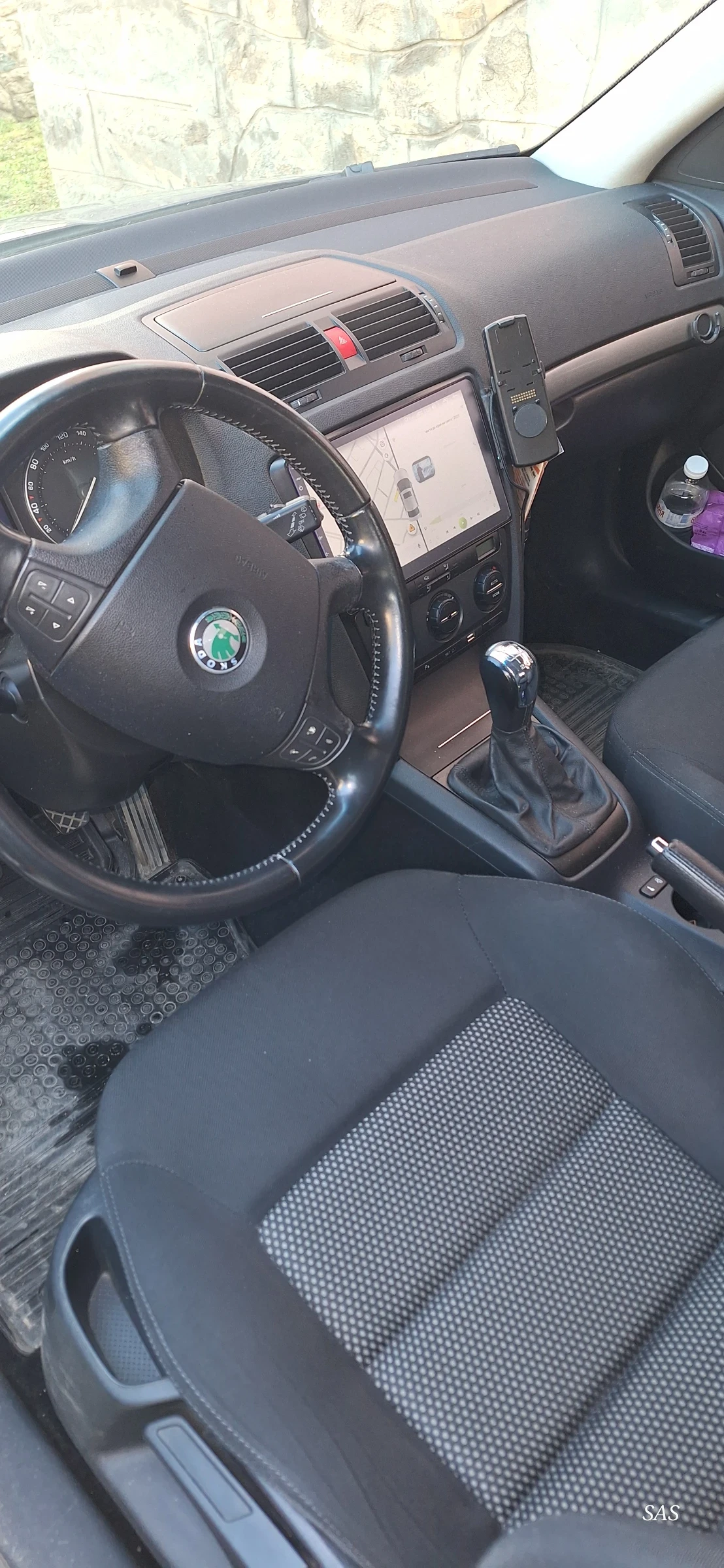 Skoda Octavia 2.0TDI BMM, снимка 5 - Автомобили и джипове - 54293632