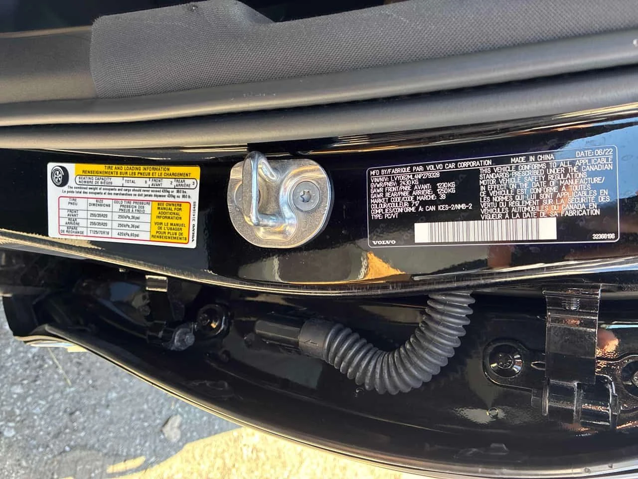 Volvo S90 Inscription/360/DIS/BOWERS & WILKINS/ОБДУХВАНЕ, снимка 10 - Автомобили и джипове - 54366209