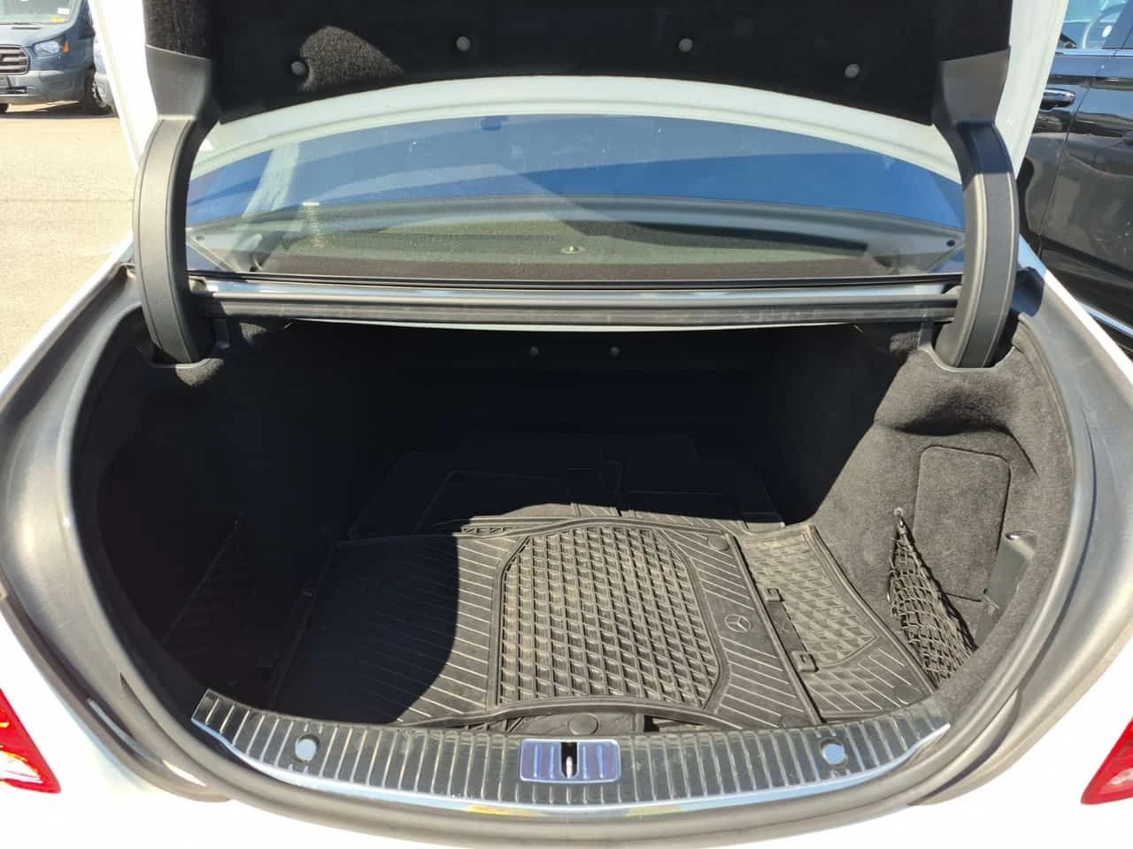 Mercedes-Benz S 550 * CARFAX * ДИСТРОНИК * ТЕЛЕВИЗОРИ * 2 КЛЮЧА * , снимка 15 - Автомобили и джипове - 54422131