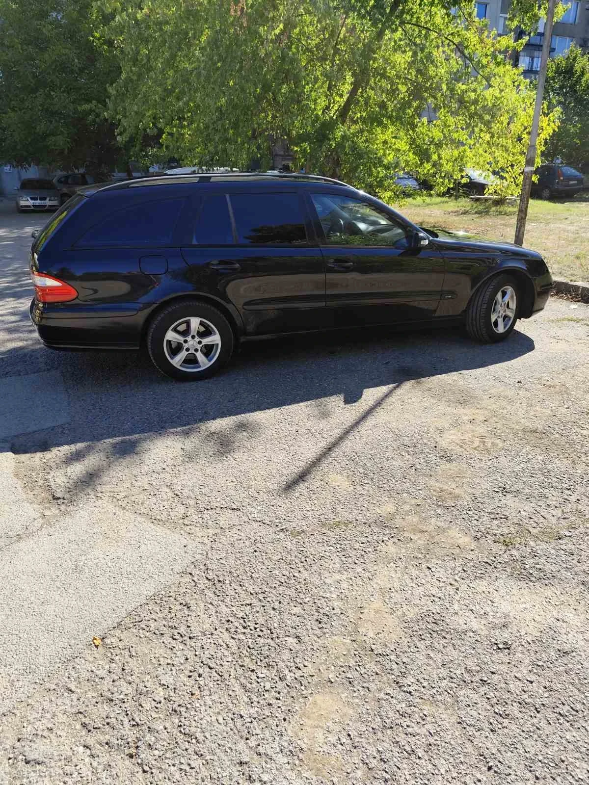 Mercedes-Benz E 320 ГАЗОВ ИНЖЕКЦИОН, снимка 4 - Автомобили и джипове - 54580528